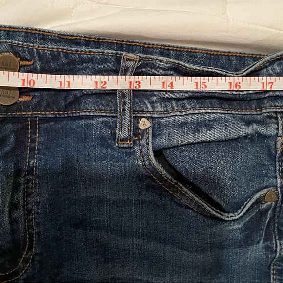 Kut from the Kloth high rise toothpick skinny jeans size 16. - Picture 16 of 16